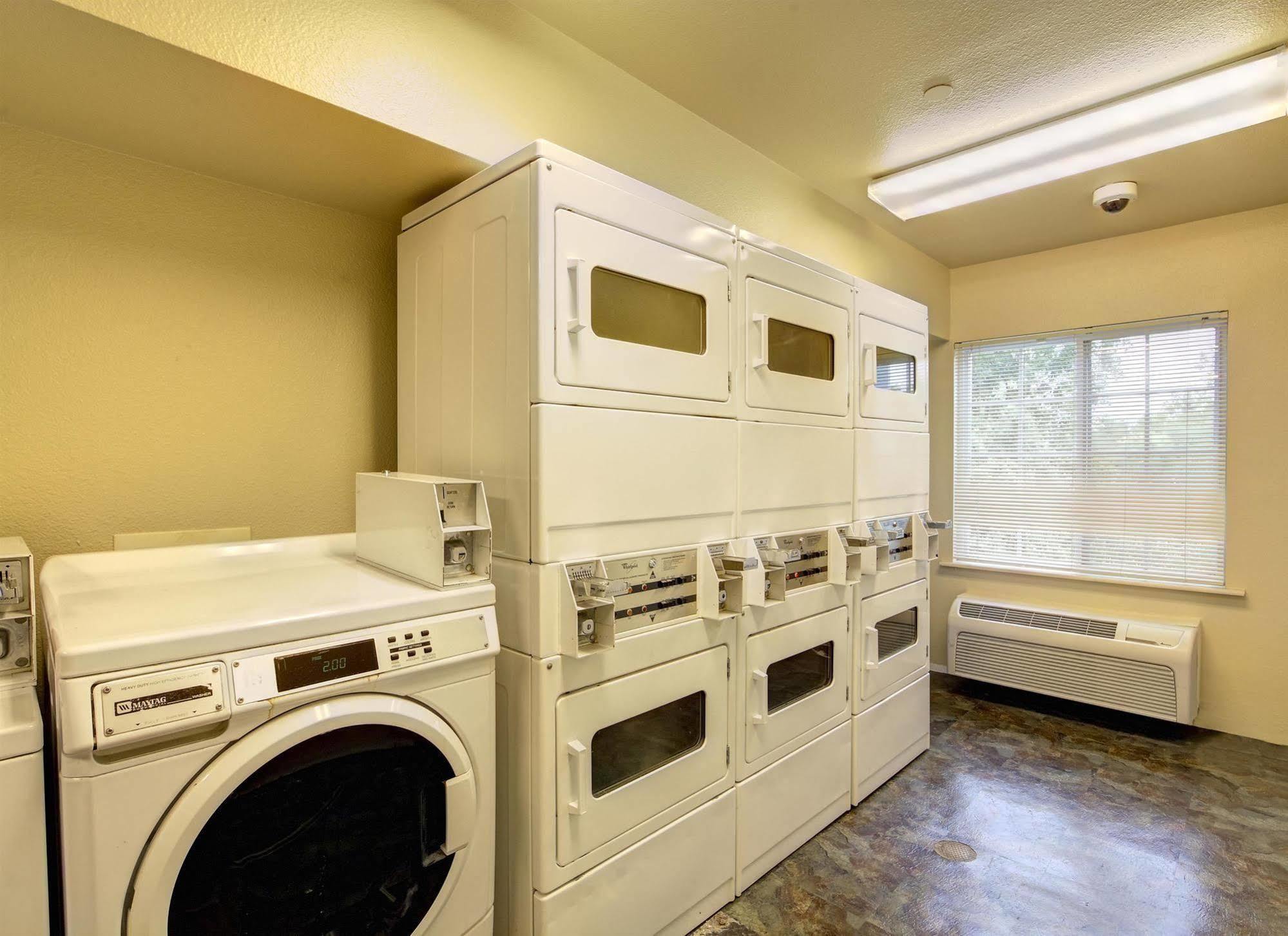 Woodspring Suites Harlingen Εξωτερικό φωτογραφία